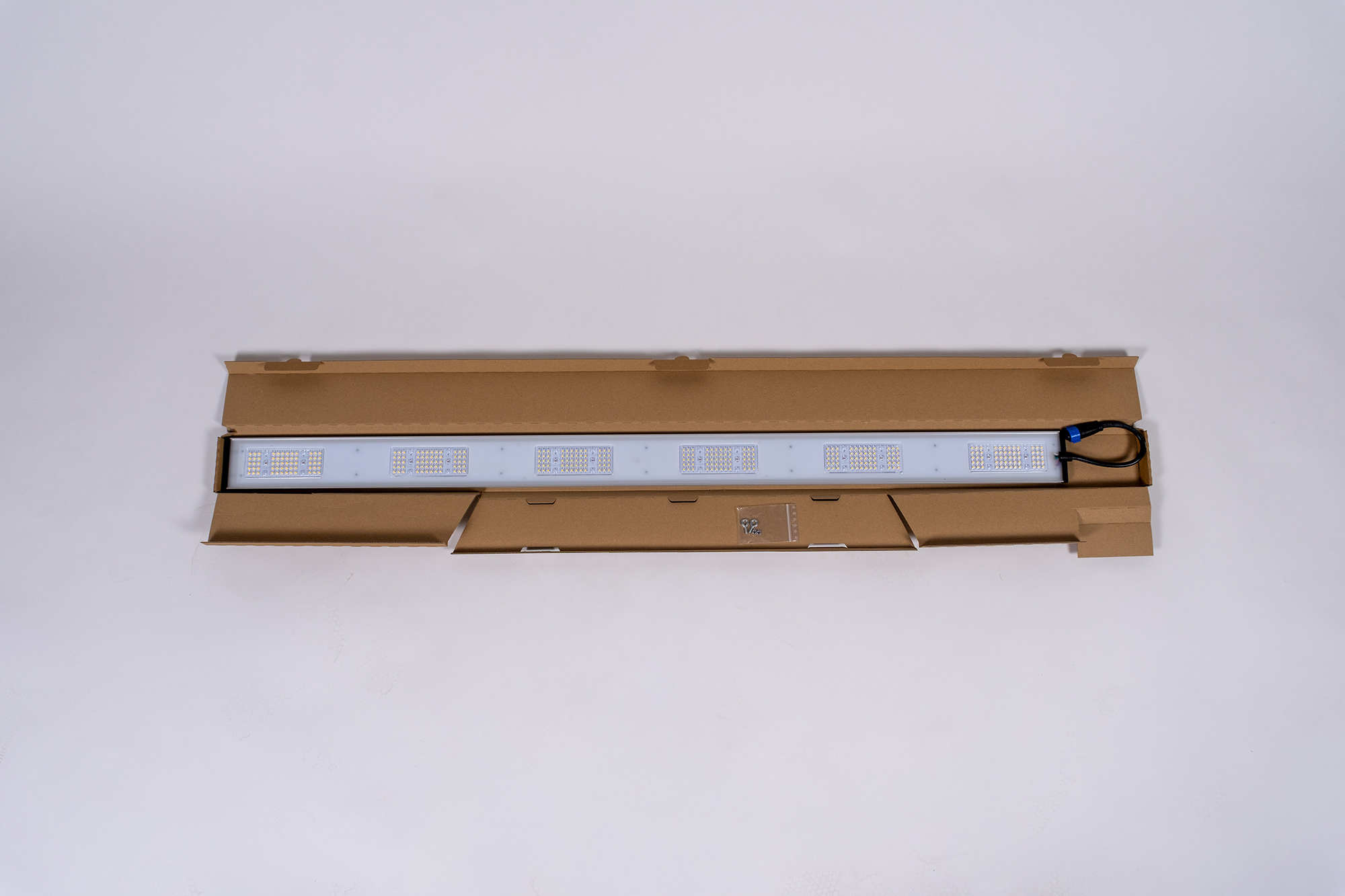 SANlight STIXX 6-150 packaging (3)