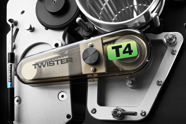 Erntemaschine Twister T4 'Wet' mit Sauger