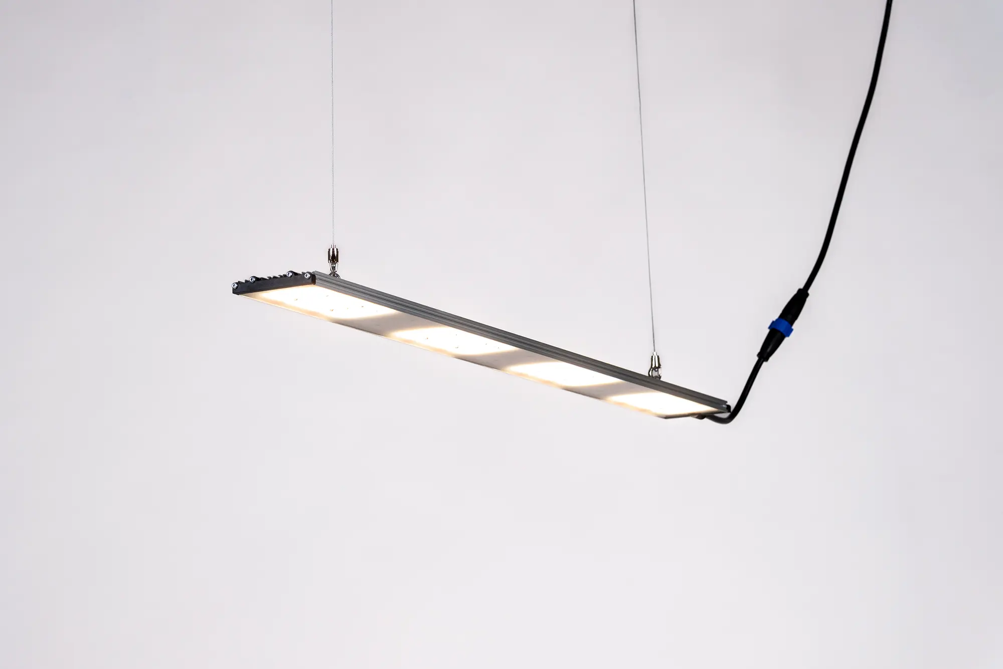 SANlight STIXX 4-100 from below