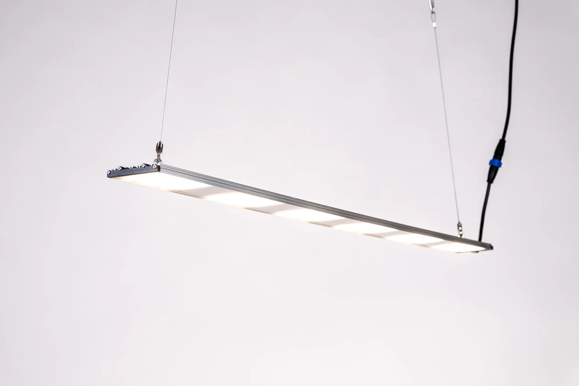 SANlight STIXX 6-150 from below