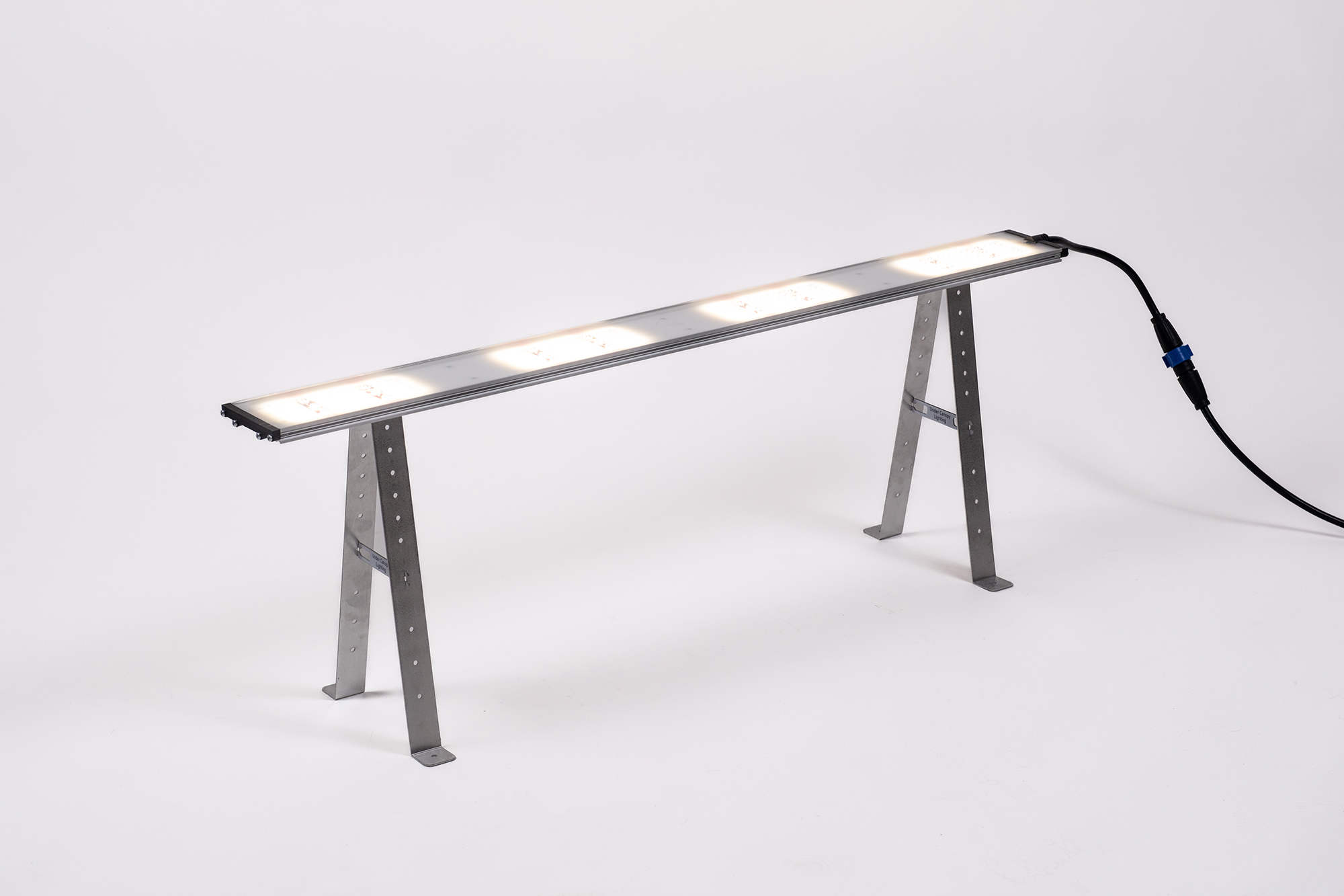 STIXX 4-100 Undercanopy front